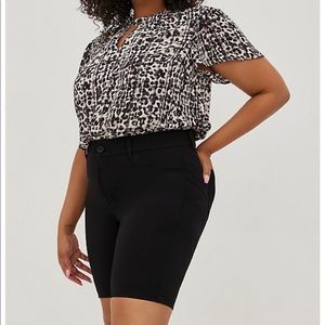 TORRID black ponte Bermuda shorts